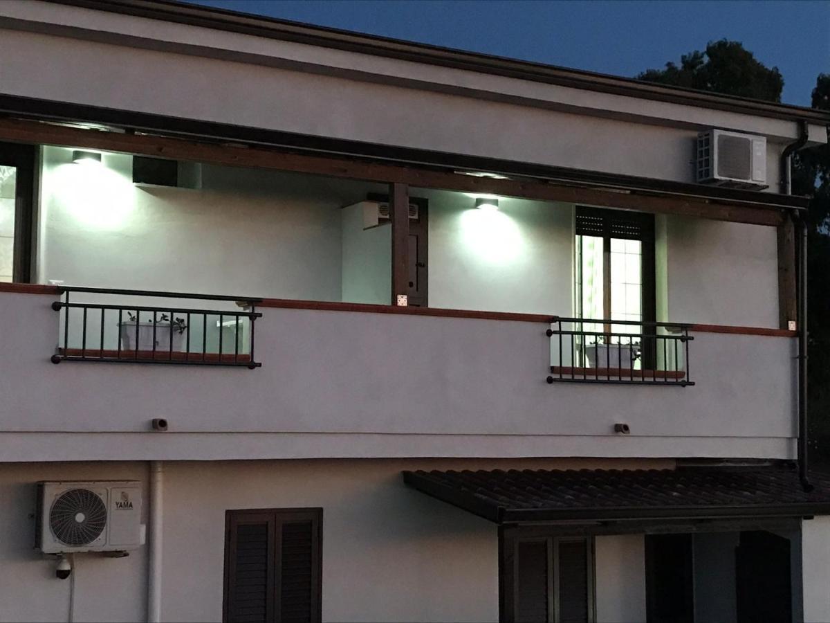 Апартаменты Residenza Il Cremino Тропея Экстерьер фото