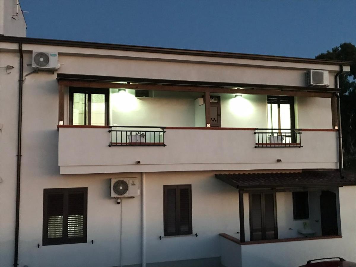 Апартаменты Residenza Il Cremino Тропея Экстерьер фото